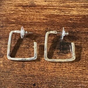 J. Jill hammered silver tone square earrings